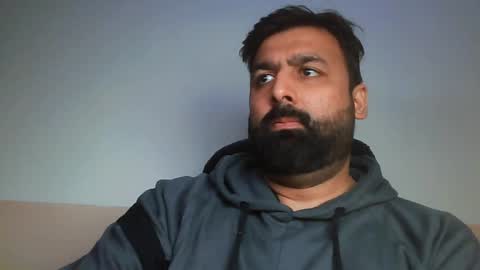 Snapshot of burlymonster chatting on February 15, 3:09 am Hairy Arabian online show from February 15, 3:09 am