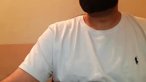 Snapshot of burlymonster chatting on December 25, 5:58 pm Hairy Arabian online show from December 25, 5:58 pm