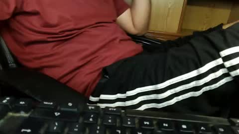 Snapshot of burlymonster chatting on September 8, 7:02 pm Hairy Arabian online show from September 8, 7:02 pm