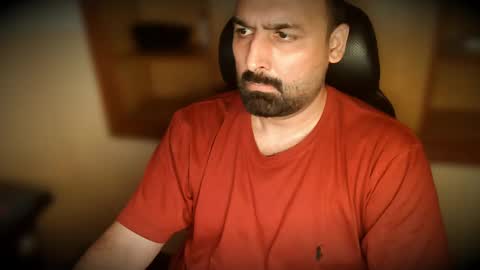 Snapshot of burlymonster chatting on October 3, 4:50 am Hairy Arabian online show from October 3, 4:50 am