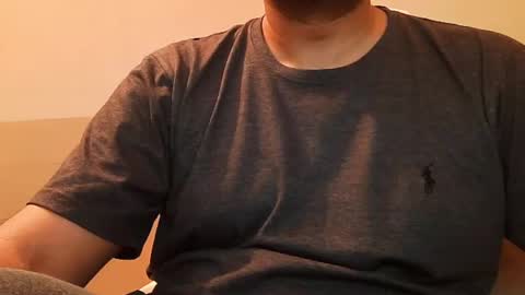 Snapshot of burlymonster chatting on January 2, 12:57 pm Hairy Arabian online show from January 2, 12:57 pm