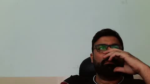 Snapshot of burlymonster chatting on February 6, 4:03 pm Hairy Arabian online show from February 6, 4:03 pm