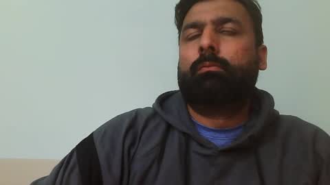 Snapshot of burlymonster chatting on February 16, 3:05 am Hairy Arabian online show from February 16, 3:05 am