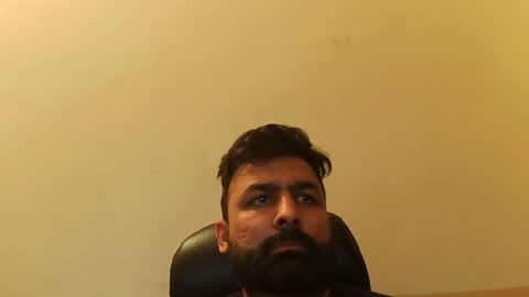 Snapshot of burlymonster chatting on February 23, 5:06 am Hairy Arabian online show from February 23, 5:06 am