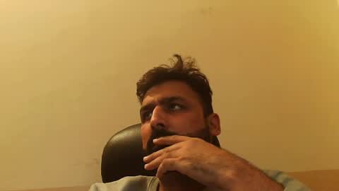 Snapshot of burlymonster chatting on February 25, 5:04 pm Hairy Arabian online show from February 25, 5:04 pm