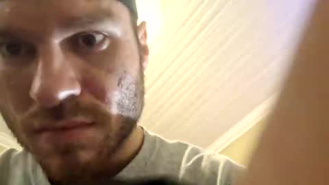 burnoutsboys789874829 online show from November 3, 8:32 pm