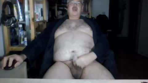 Snapshot of busibaer666 chatting on December 24, 3:38 am busi online show from December 24, 3:38 am