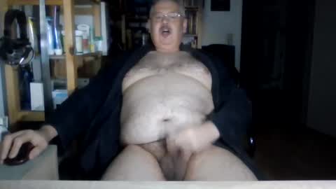 Snapshot of busibaer666 chatting on February 27, 4:41 am busi online show from February 27, 4:41 am