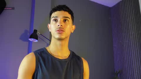 Snapshot of busterspinter chatting on September 9, 12:26 pm Buster independent model online show from September 9, 12:26 pm