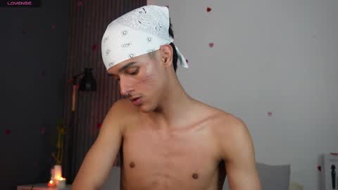 Snapshot of busterspinter chatting on February 27, 5:56 am Buster independent model online show from February 27, 5:56 am