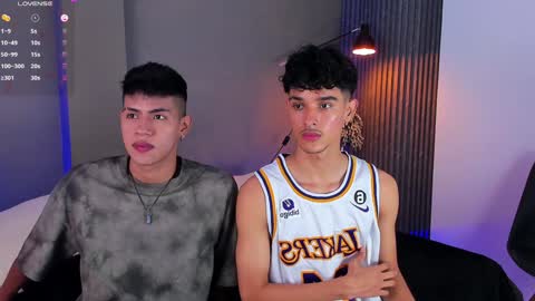 Snapshot of busterspinter chatting on December 15, 2:05 pm Buster independent model online show from December 15, 2:05 pm