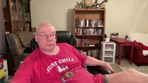 bustyballs100 online show from February 2, 1:52 pm