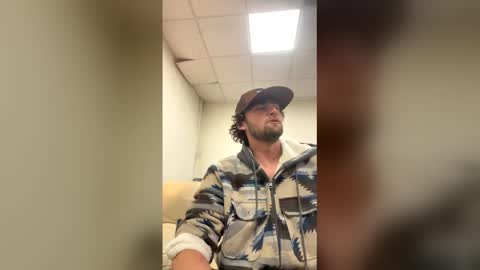 dustin online show from February 15, 6:41 am