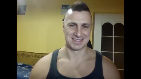 Snapshot of bzykacz1988 chatting on October 18, 9:53 pm bzykacz1988 online show from October 18, 9:53 pm