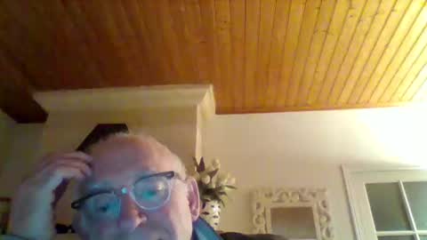 c0smy online show from February 4, 5:30 pm