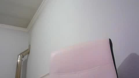 Snapshot of c534963 chatting on February 10, 9:15 pm supersperm online show from February 10, 9:15 pm