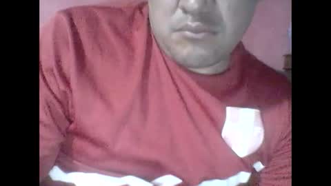 Snapshot of cachito83915 chatting on December 20, 3:14 am Cachudosexy online show from December 20, 3:14 am