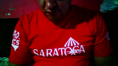 Snapshot of cachito83915 chatting on February 24, 4:49 am Cachudosexy online show from February 24, 4:49 am