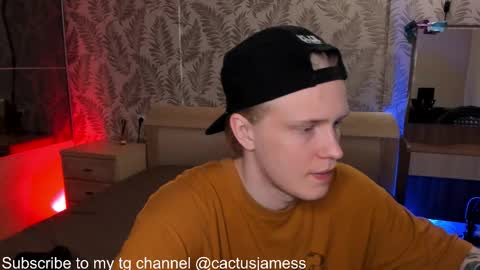 James online show from October 3, 9:42 pm