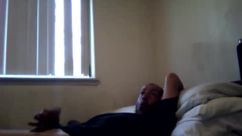 caga_palos online show from April 5, 5:42 pm