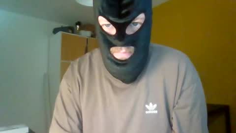 cagegag31 online show from April 1, 1:41 pm