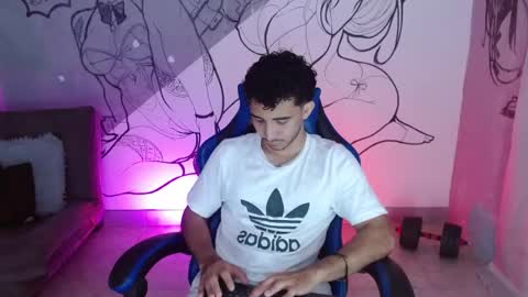 caius online show from May 7, 12:27 pm