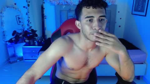 caius online show from April 1, 1:41 pm