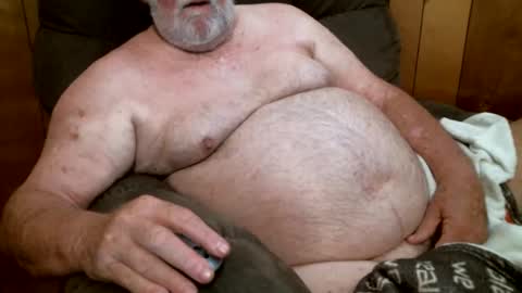 Snapshot of cajungrey75 chatting on October 18, 1:38 pm cajungrey online show from October 18, 1:38 pm
