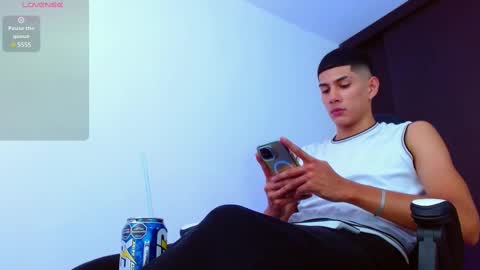 Valerio  online show from February 18, 7:43 pm