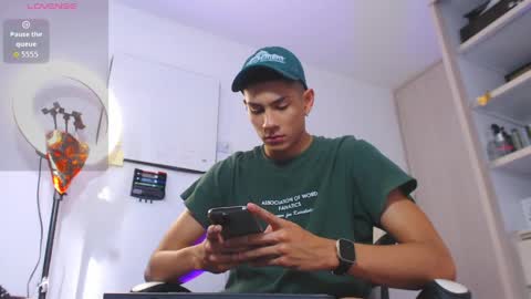 Valerio  online show from April 27, 8:36 pm