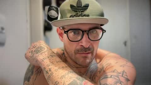 CaliforniaBrazilian online show from June 24, 1:41 am