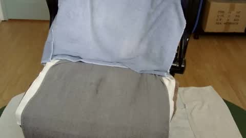 califun4u online show from April 15, 7:58 pm