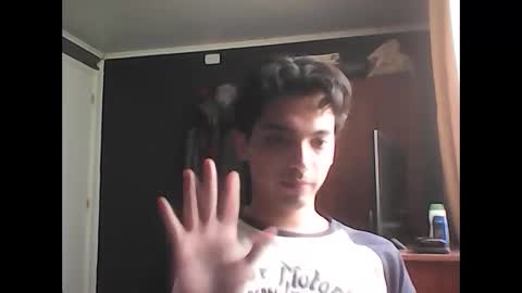 Snapshot of caligula_99 chatting on October 8, 7:07 pm Calgula online show from October 8, 7:07 pm