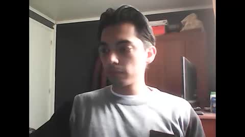 Snapshot of caligula_99 chatting on October 11, 4:44 pm Calgula online show from October 11, 4:44 pm