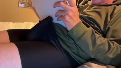 CaliStraight online show from April 25, 4:04 am