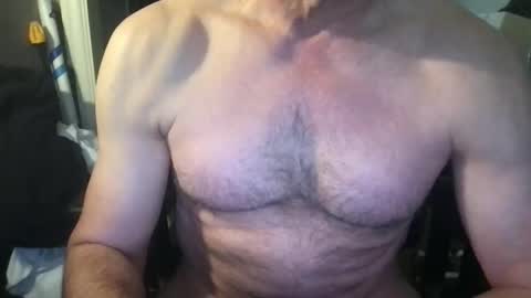 callum5555 online show from May 18, 2:01 pm