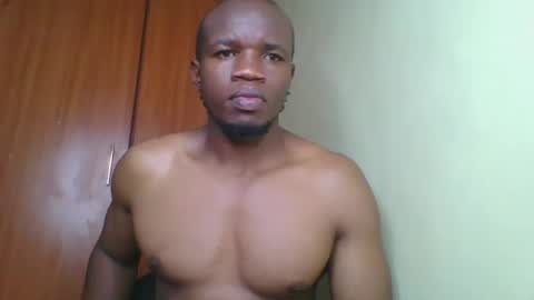 Snapshot of calvin_brown chatting on December 27, 12:50 am calvin online show from December 27, 12:50 am