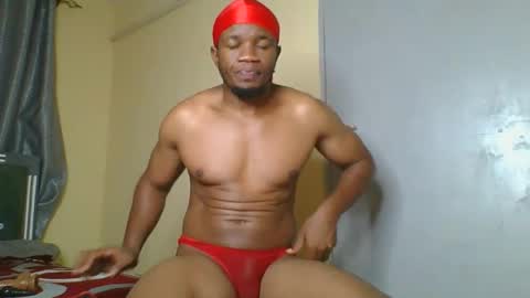 Snapshot of calvin_brown chatting on February 14, 4:26 am calvin online show from February 14, 4:26 am