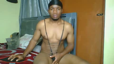 Snapshot of calvin_brown chatting on January 10, 2:14 am calvin online show from January 10, 2:14 am