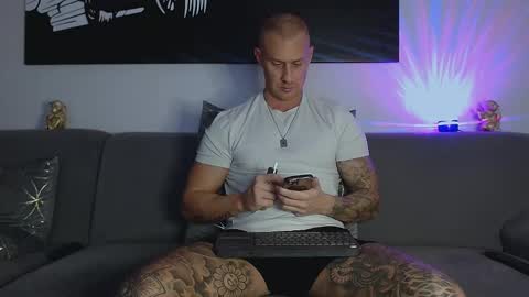 Snapshot of calvinhunt69 chatting on January 10, 9:20 pm Calvin online show from January 10, 9:20 pm