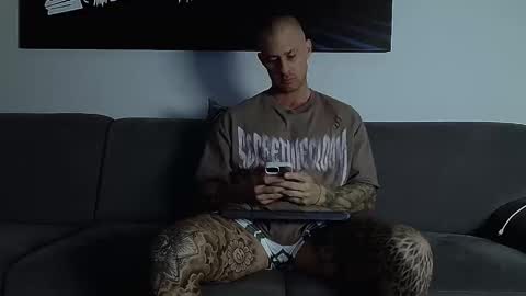 Snapshot of calvinhunt69 chatting on September 29, 9:10 pm Calvin online show from September 29, 9:10 pm