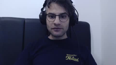 Calvinjohnlad online show from December 14, 10:56 am