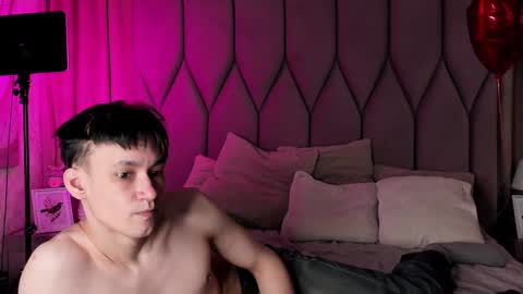 Snapshot of calvinowens chatting on February 5, 4:06 am Calvin Owens online show from February 5, 4:06 am