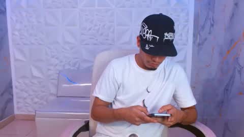 cam_xman online show from April 23, 5:15 pm