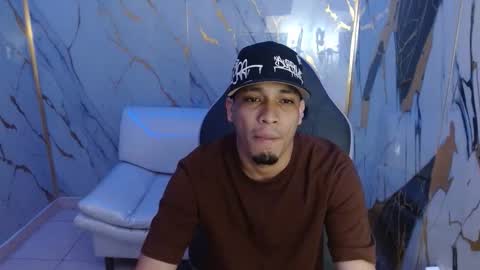 cam_xman online show from April 21, 12:33 pm