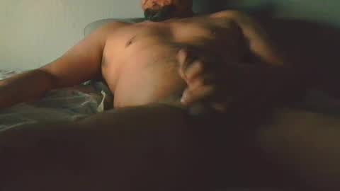 Snapshot of camaleon692021 chatting on January 16, 1:25 pm Charly online show from January 16, 1:25 pm