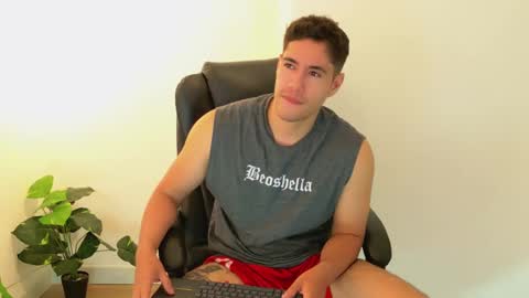 Snapshot of camara110 chatting on October 16, 4:20 am camara110 online show from October 16, 4:20 am