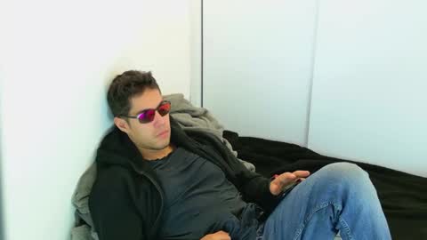 Snapshot of camara110 chatting on October 29, 12:02 am camara110 online show from October 29, 12:02 am