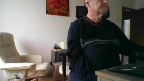 camcologne online show from January 9, 12:09 pm