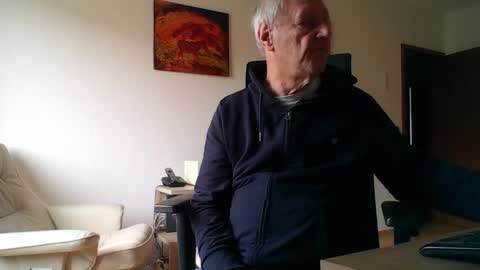 camcologne online show from February 13, 9:26 am